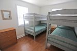 Bedroom 3 - 2 Bunks - 4 Twins